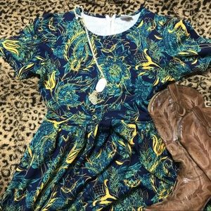 XL LuLaRoe Amelia dress